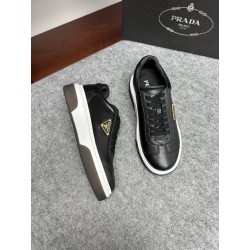 프라다 Prada 스니커즈