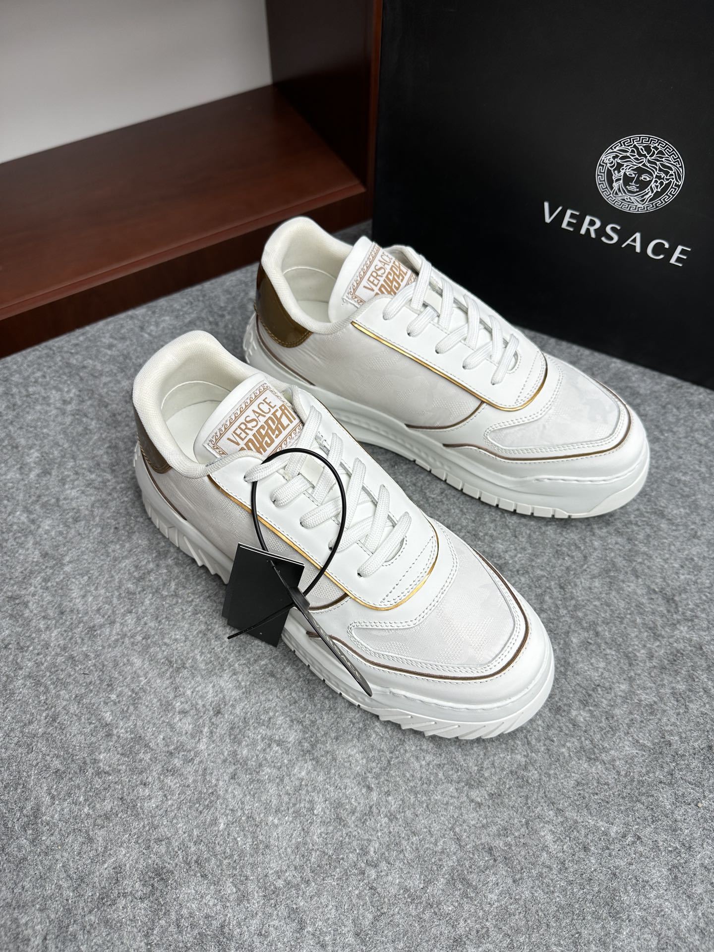 베르사체 Versace 스니커즈