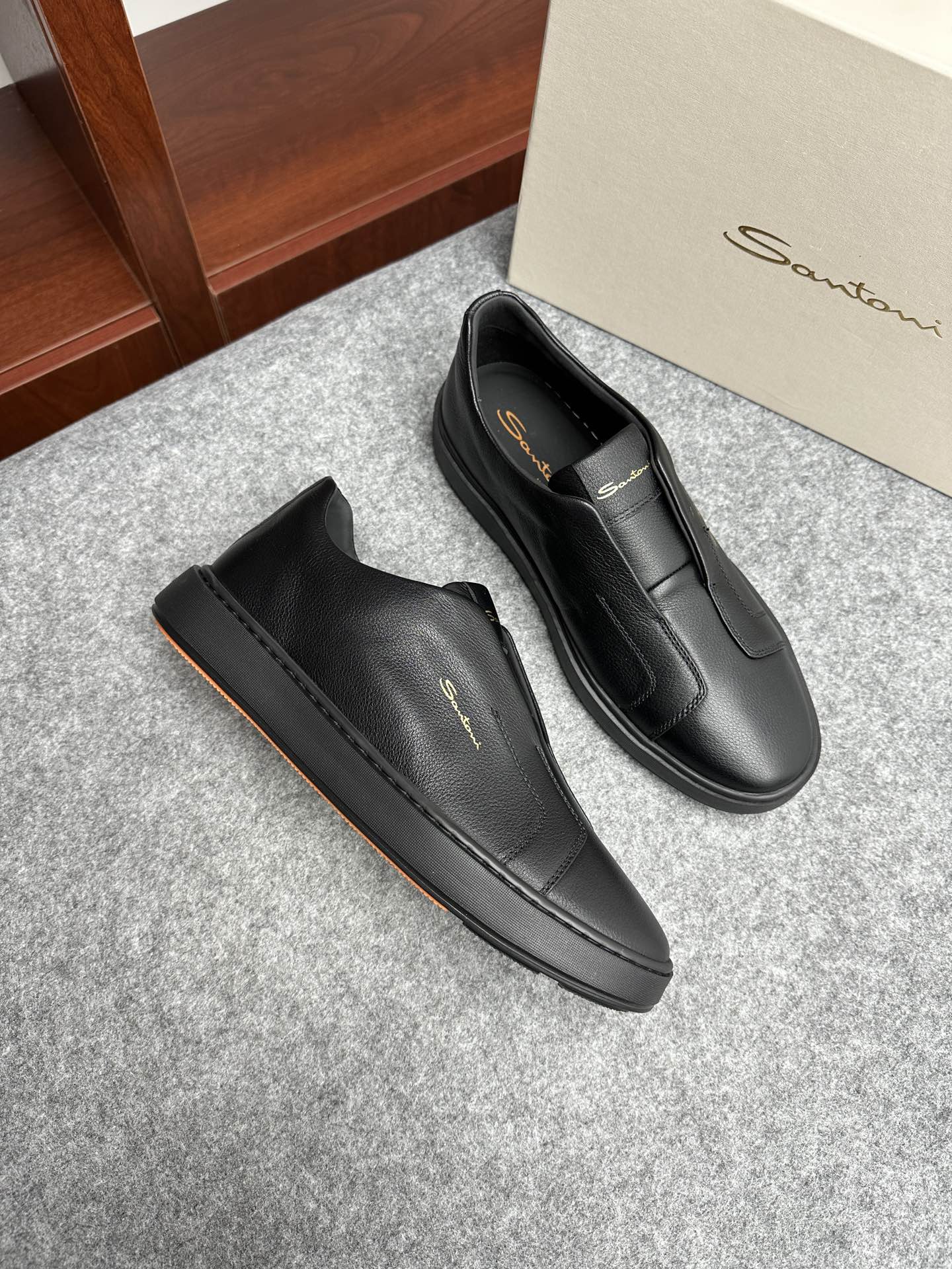 세인트토니 santoni 스니커즈