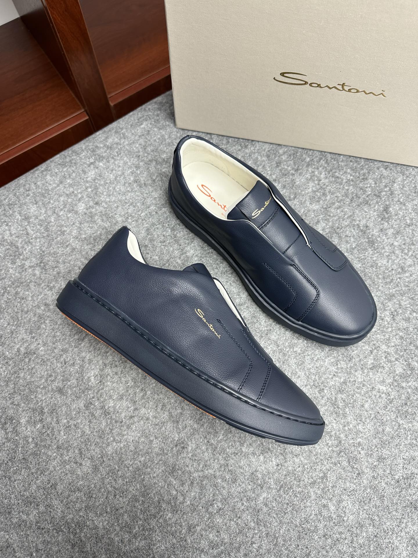 세인트토니 santoni 스니커즈