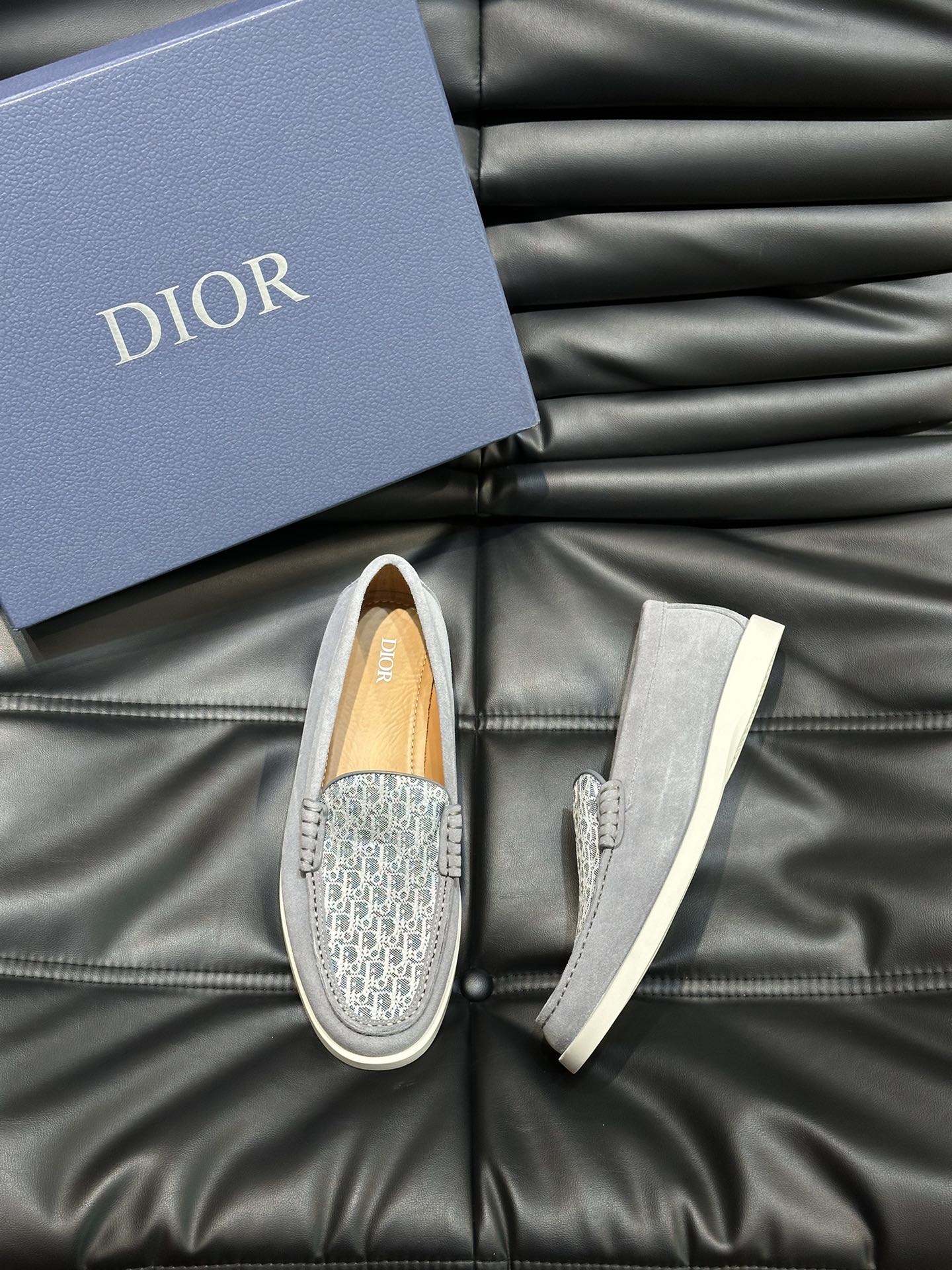 디올 Dior 로퍼