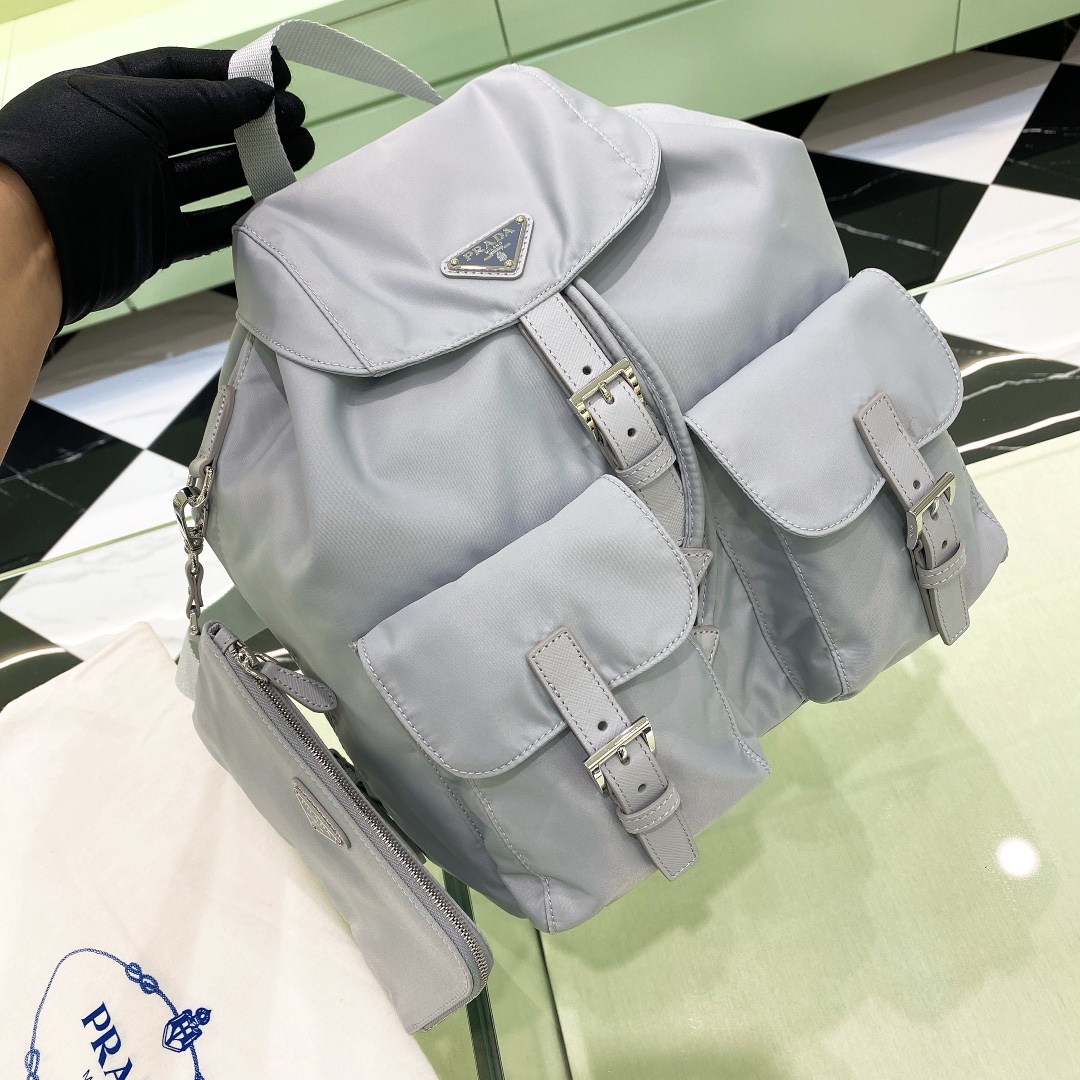 프라다 Prada 1BZ811 파우치가 달린 미디엄 리나일론 백팩 32CM