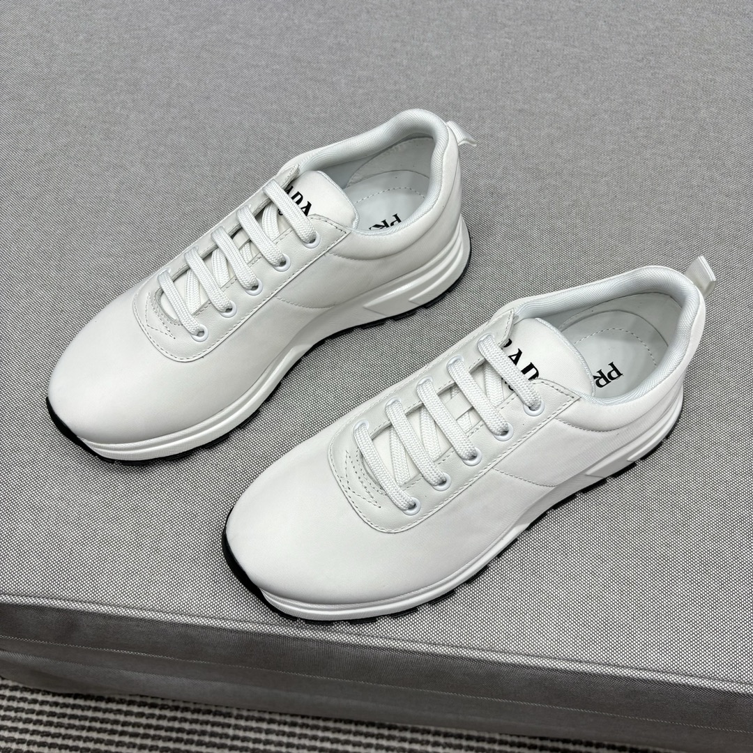 프라다 Prada 스니커즈