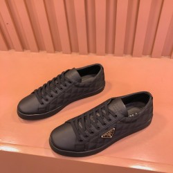 프라다 Prada 스니커즈