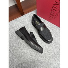 발렌티노 Valentino trackstud 로퍼