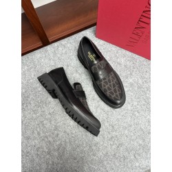 발렌티노 Valentino trackstud 로퍼