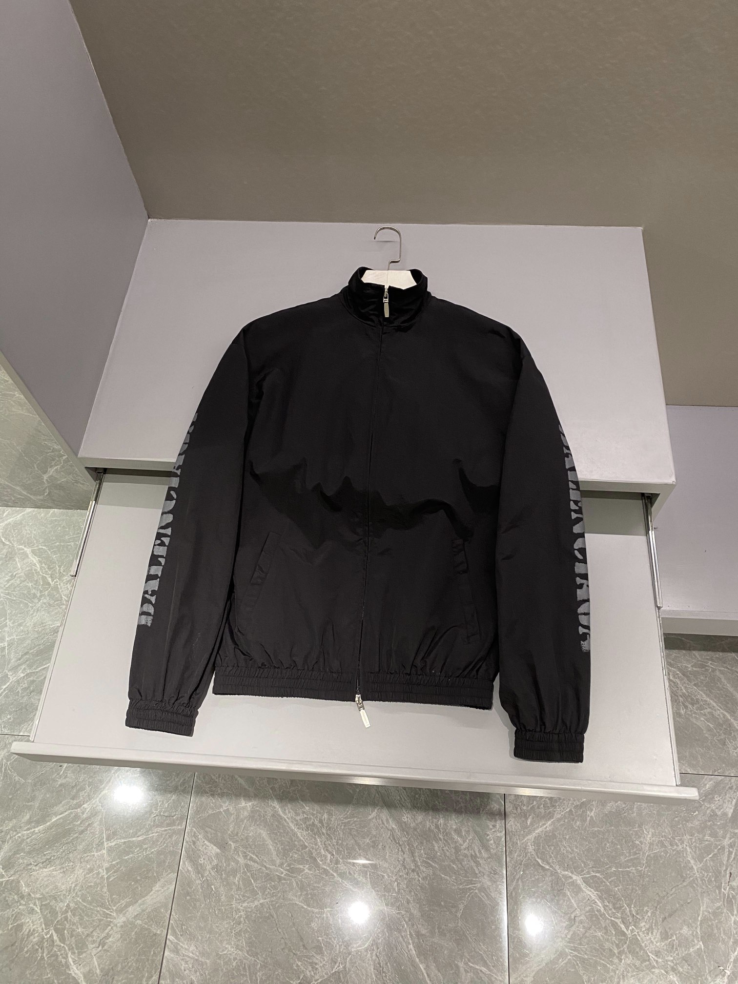발렌시아가 Balenciaga 재킷