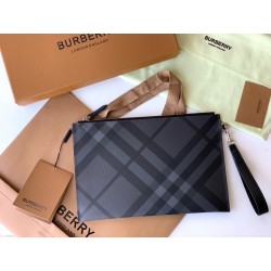 버버리 Burberry 40470361 London 클러치 30CM