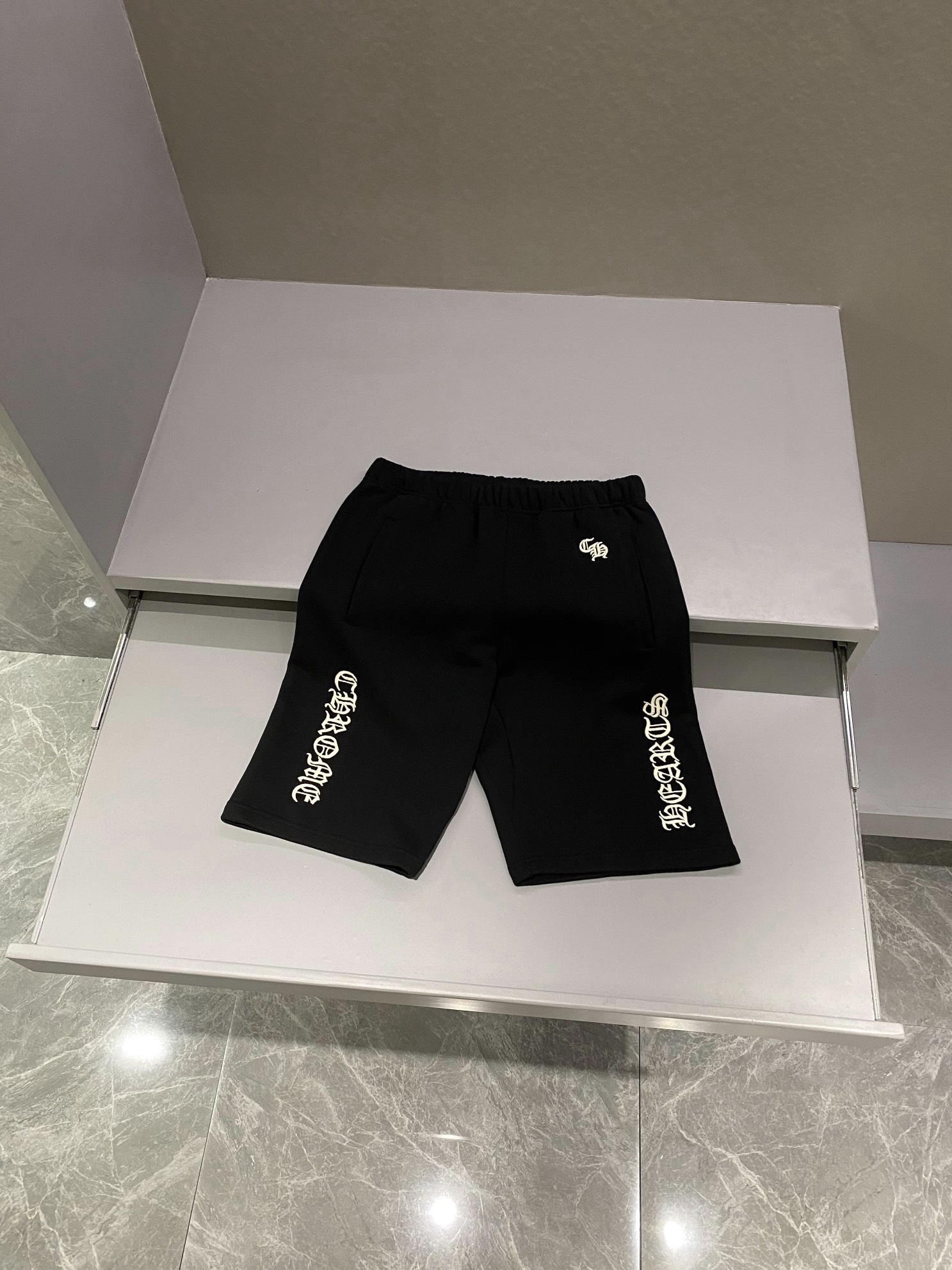 크롬하츠 Chrome Hearts 반바지