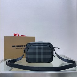 버버리 Burberry 3481480 크로스 백 22.5CM