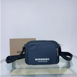 버버리 Burberry 094148 크로스 백 22.5CM