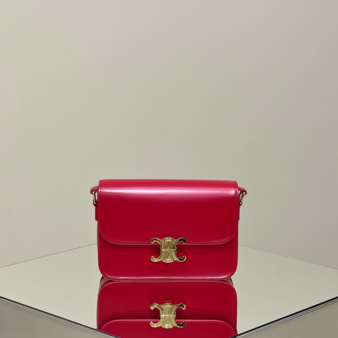 셀린느 Celine 187363 Triomphe Box 클래식 트리옹프 백 샤이니 카프스킨 22.5CM