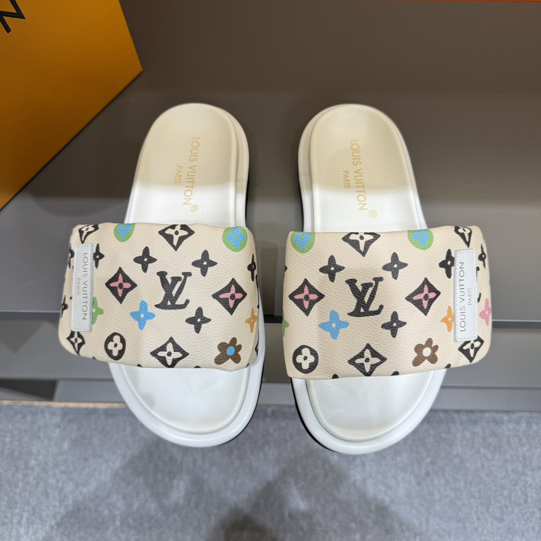 루이비통 Louis Vuitton 슬리퍼