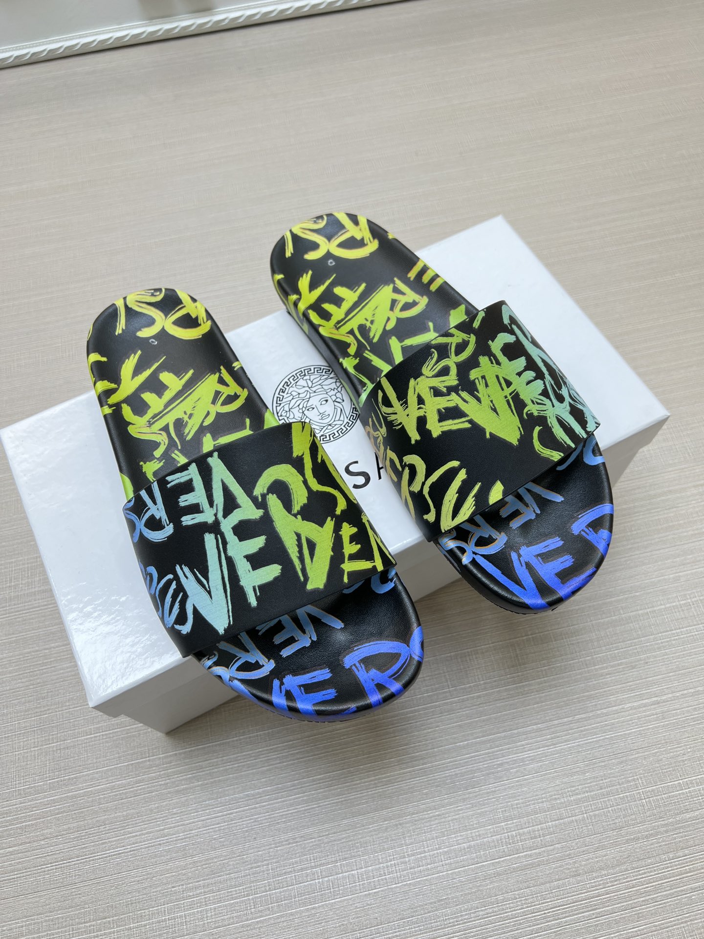 베르사체 Versace 슬리퍼