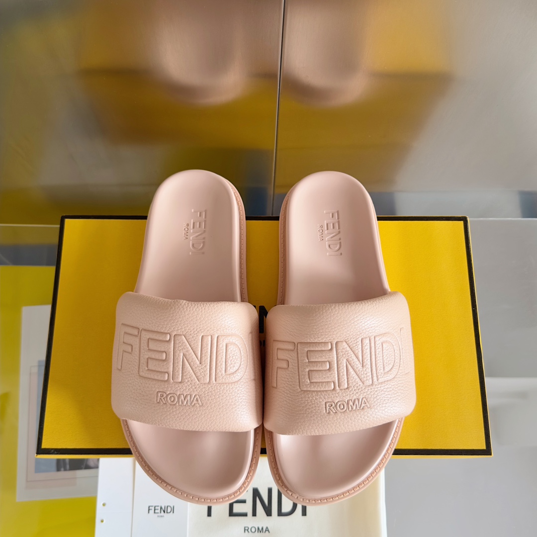 펜디 FENDI 슬리퍼