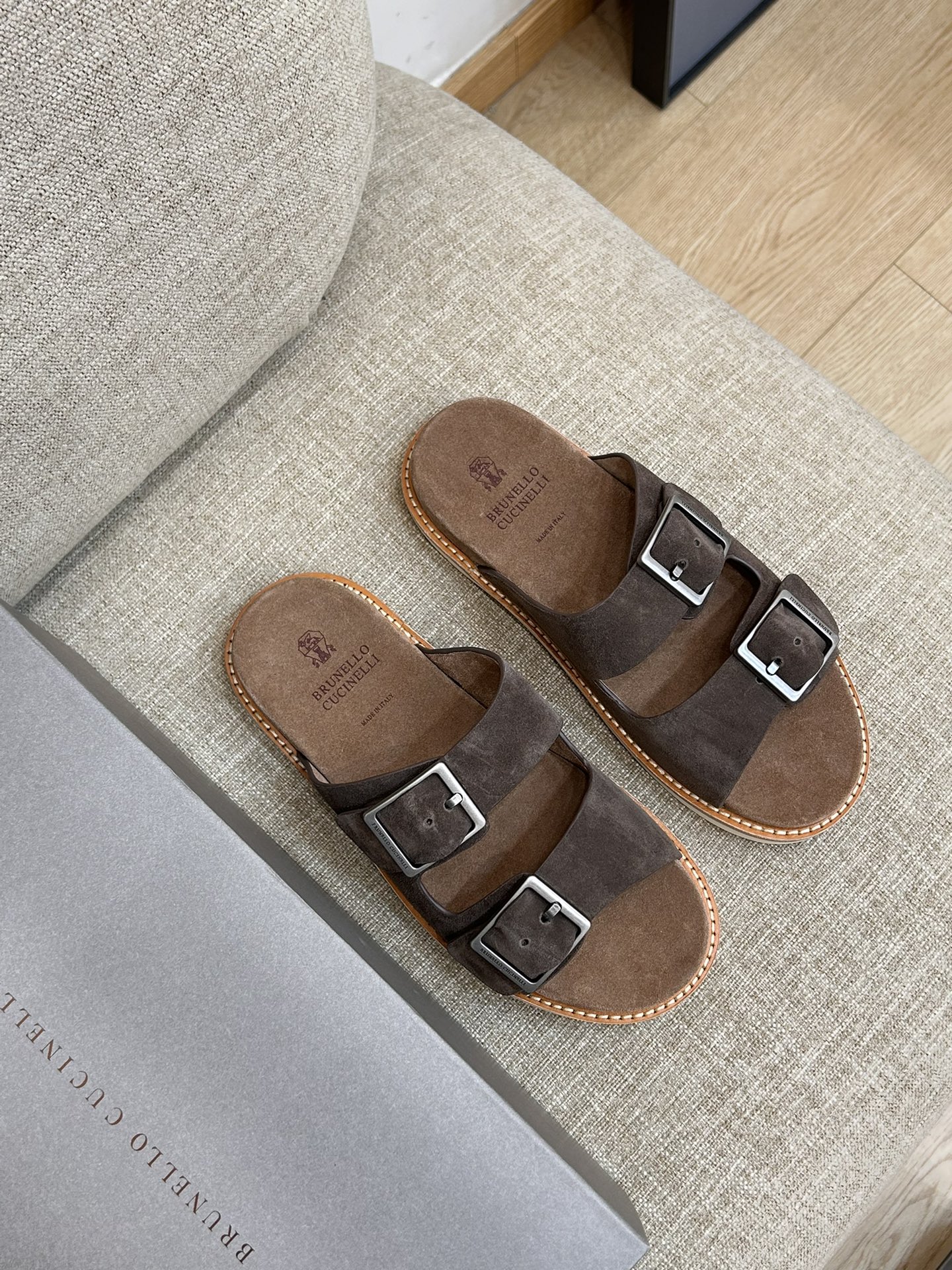 브루넬로 쿠치넬리 Brunello Cucineli 슬리퍼