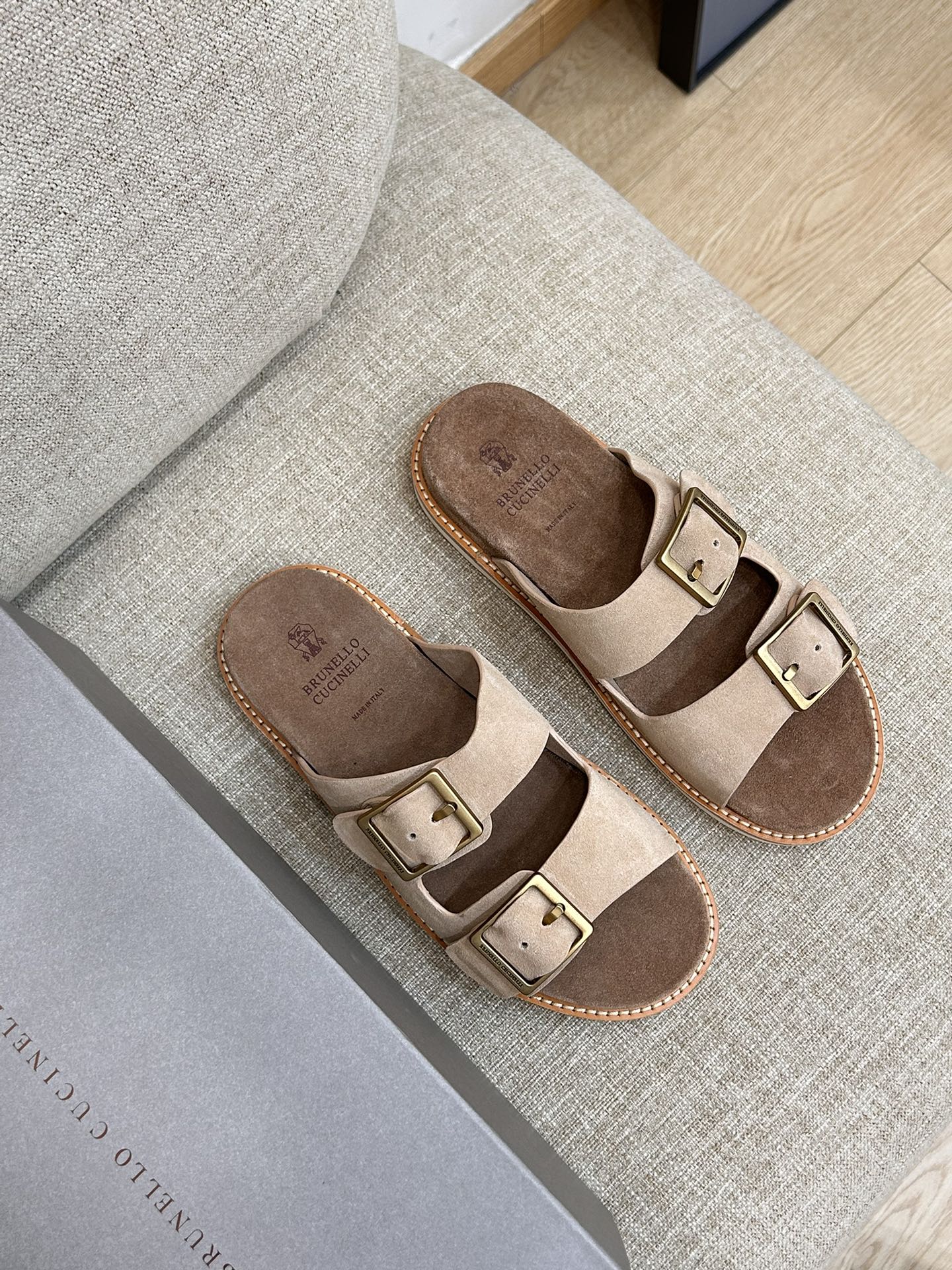 브루넬로 쿠치넬리 Brunello Cucineli 슬리퍼