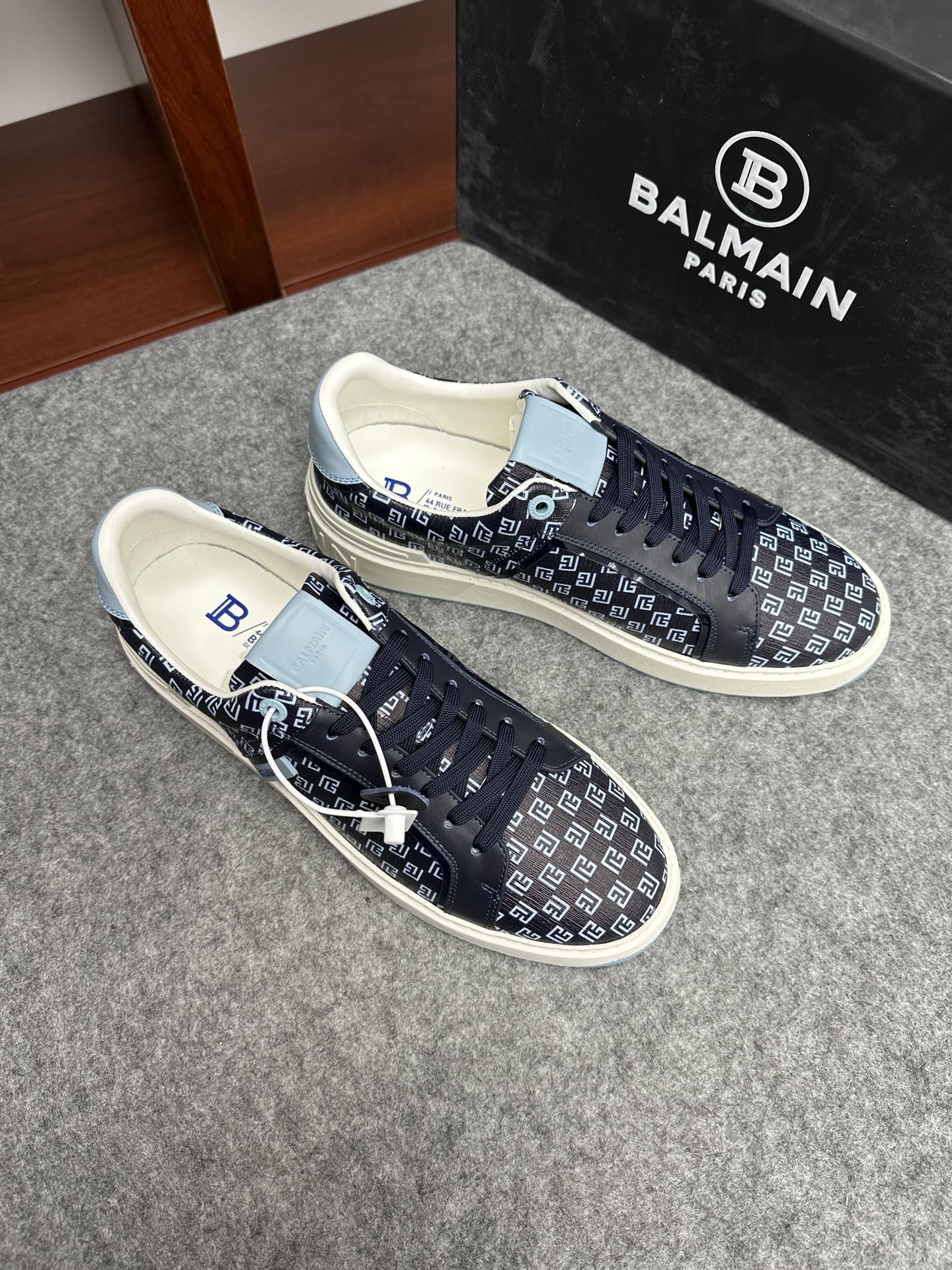 발망 Balmain 스니커즈