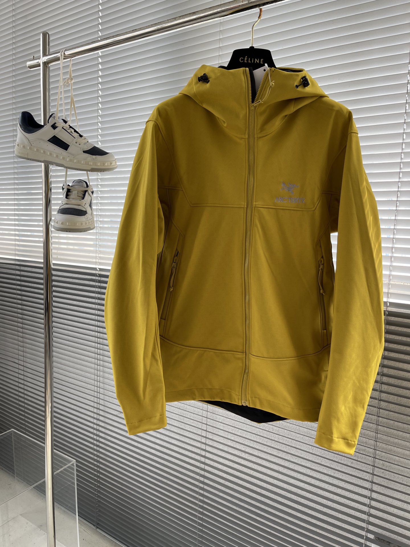 아크테릭스 ARC'TERYX 재킷