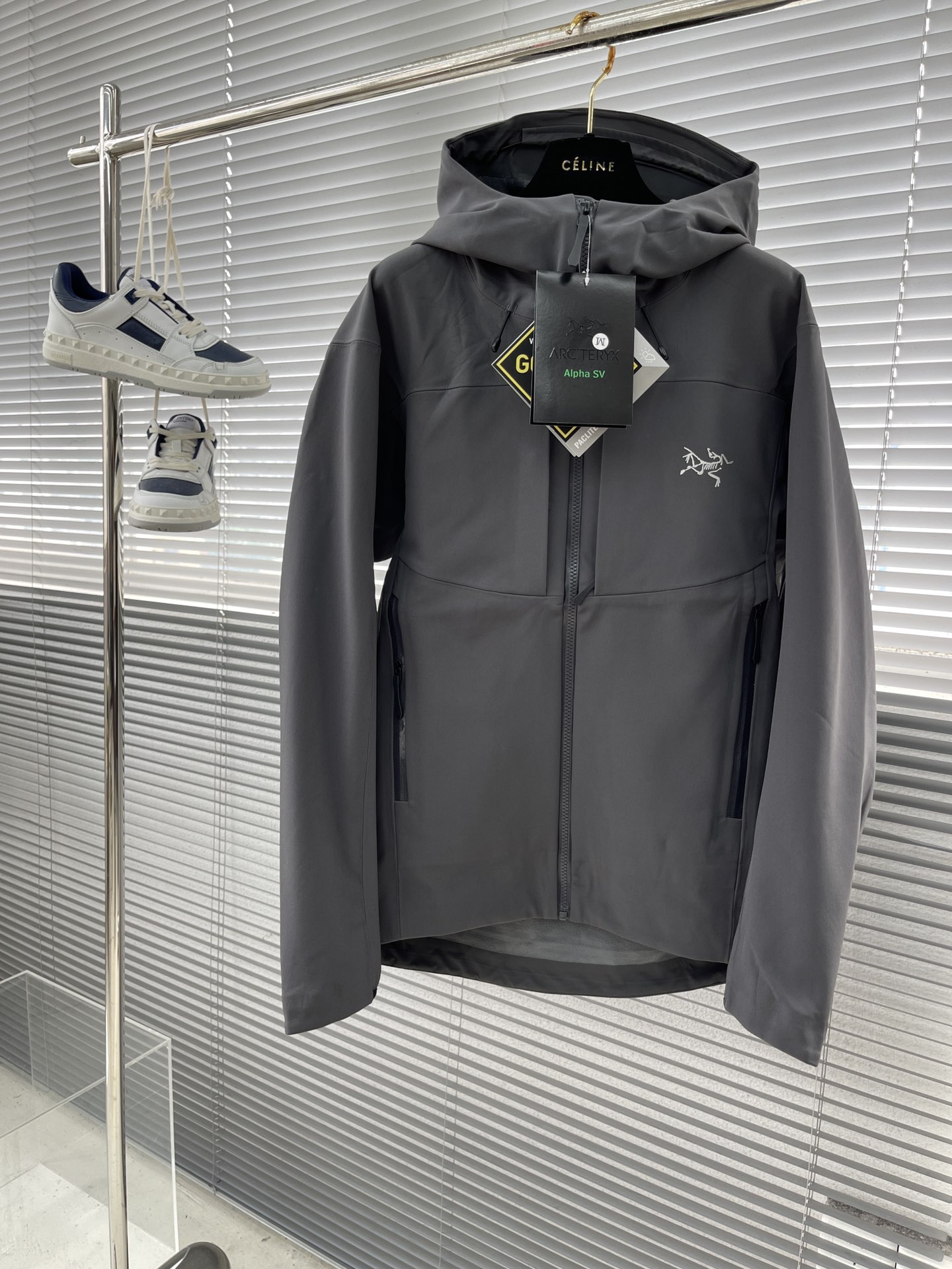 아크테릭스 ARC'TERYX 재킷