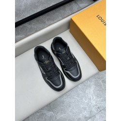 루이비통 Louis Vuitton 스니커즈