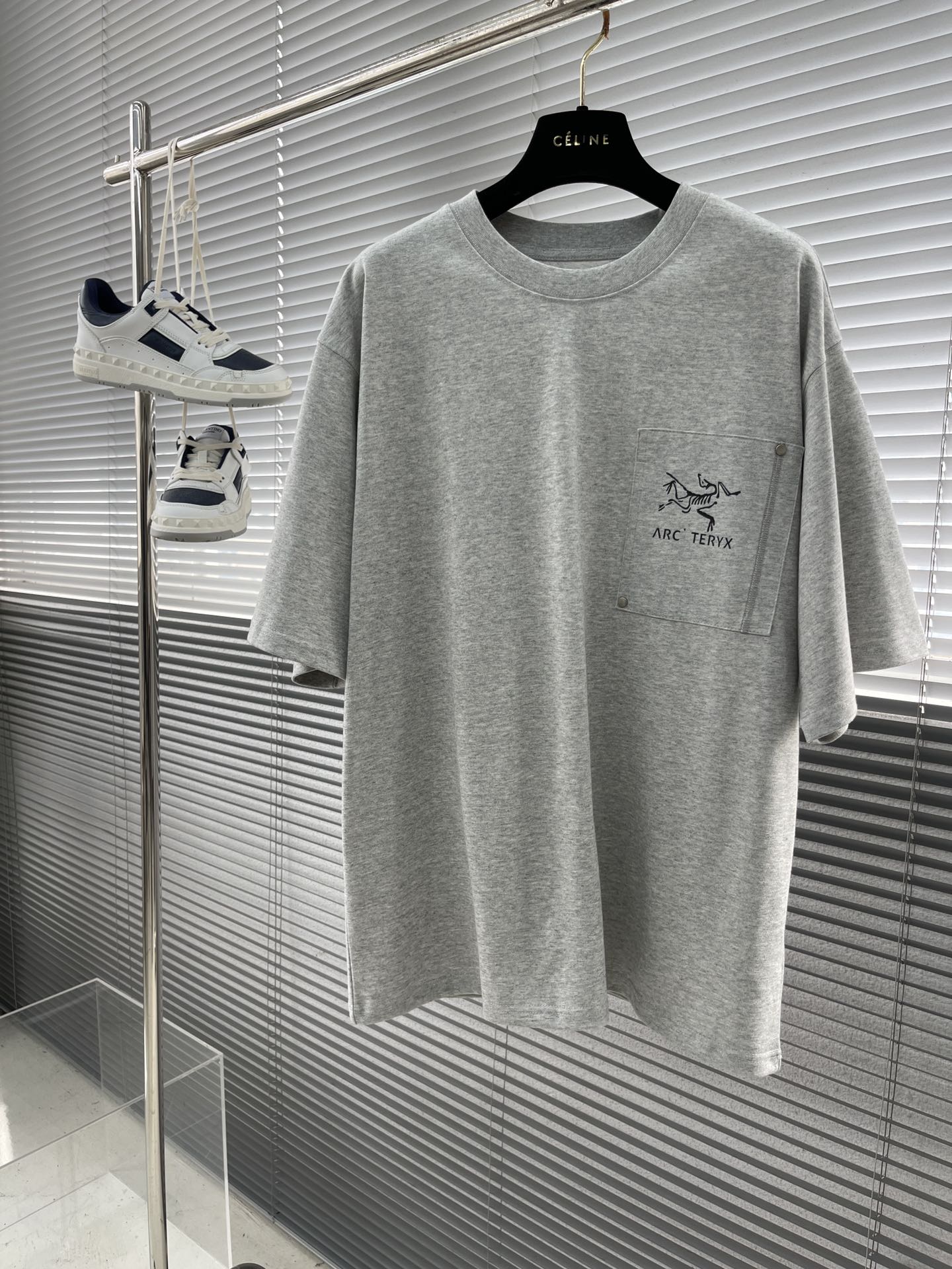 아크테릭스 ARC'TERYX 반팔 티셔츠