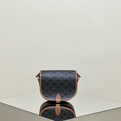 셀린느 Celine 191502 Triomphe Canvas Folco 트리옹프 캔버스 & 카프스킨 미디움 폴코백 탄 18CM