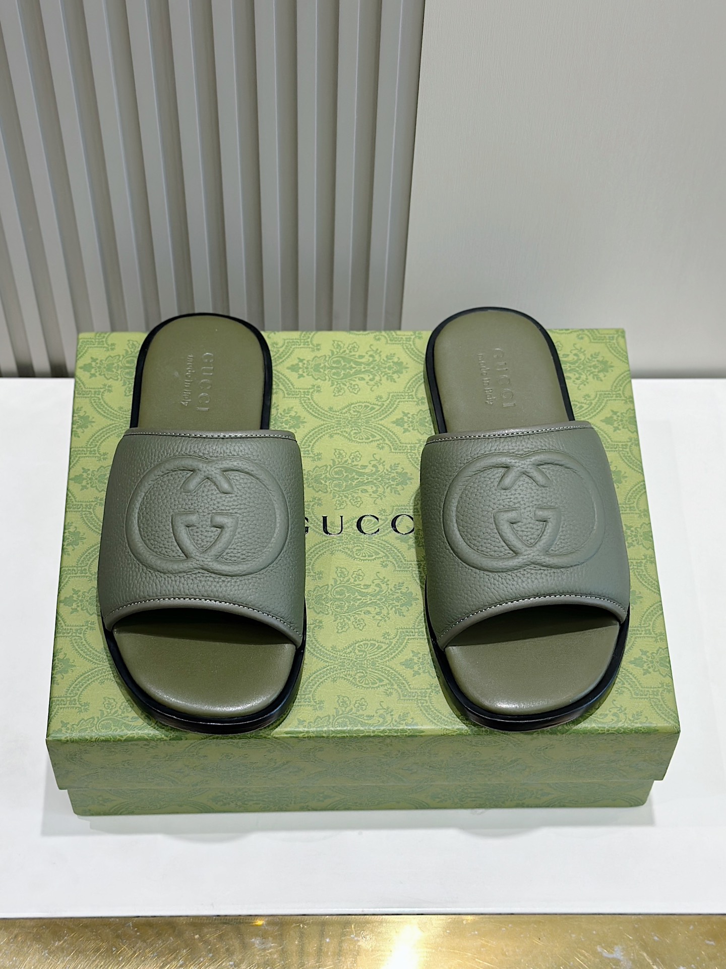 구찌 Gucci 슬리퍼