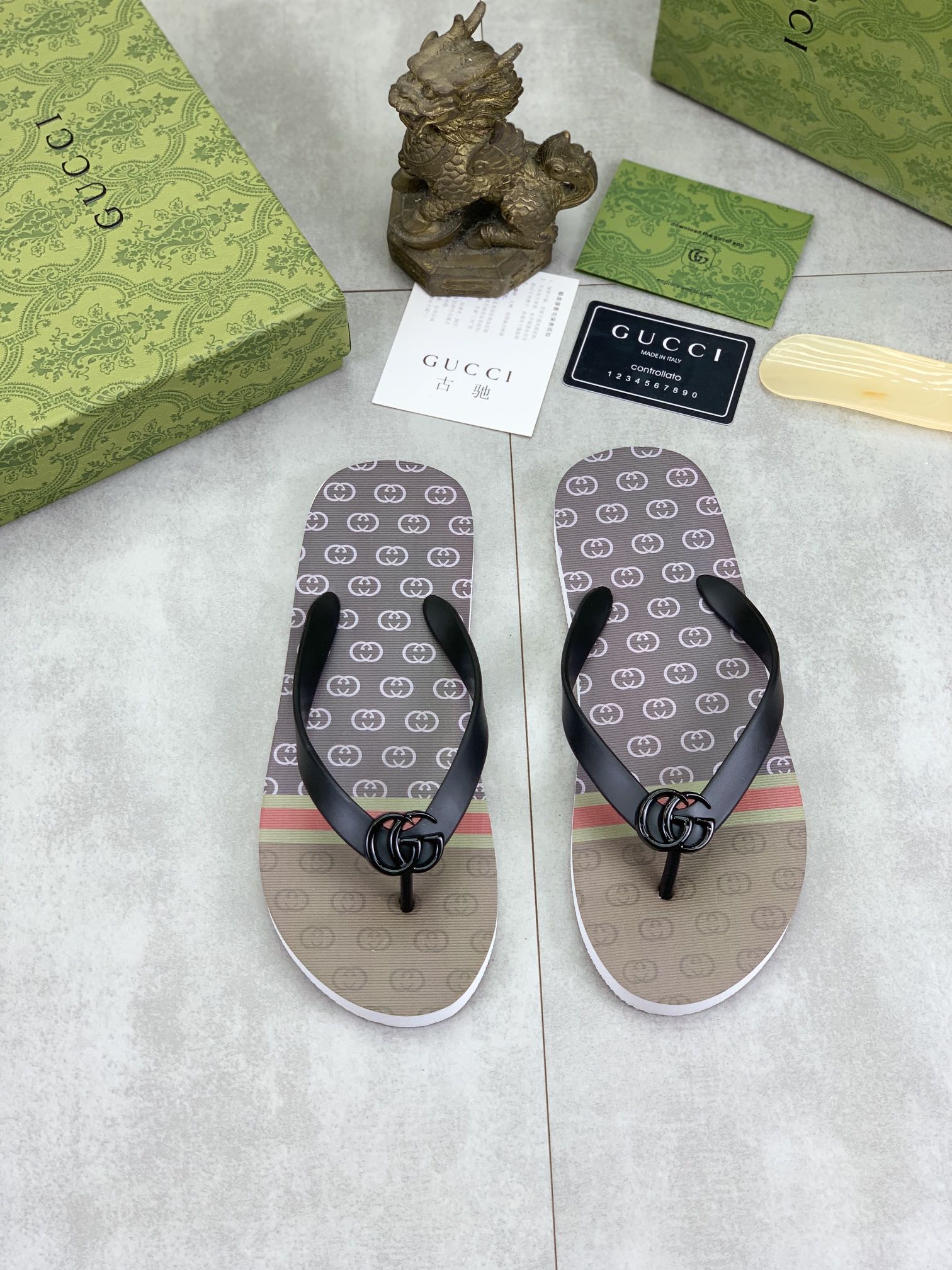 구찌 Gucci 슬리퍼