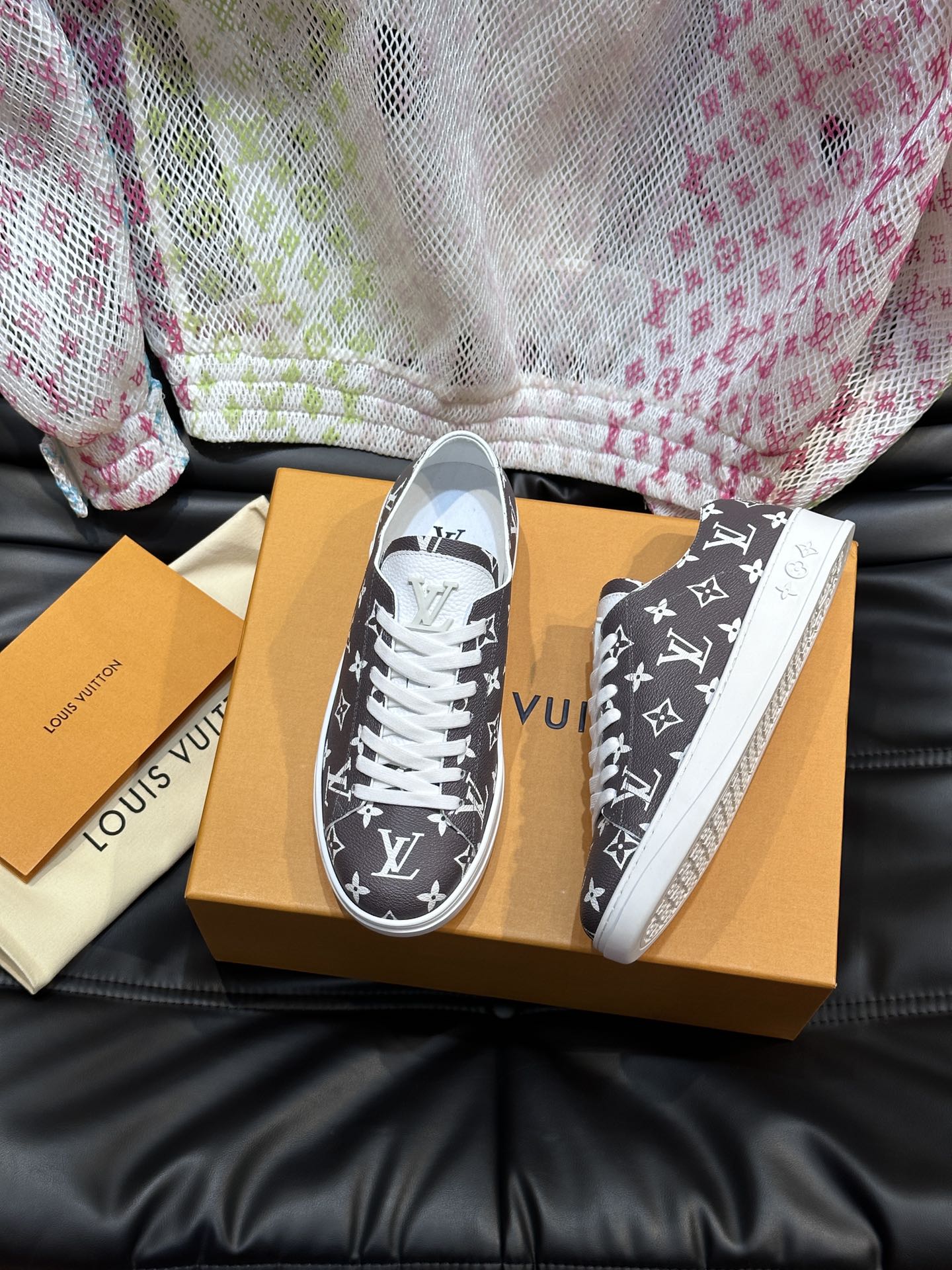 루이비통 Louis Vuitton 스니커즈