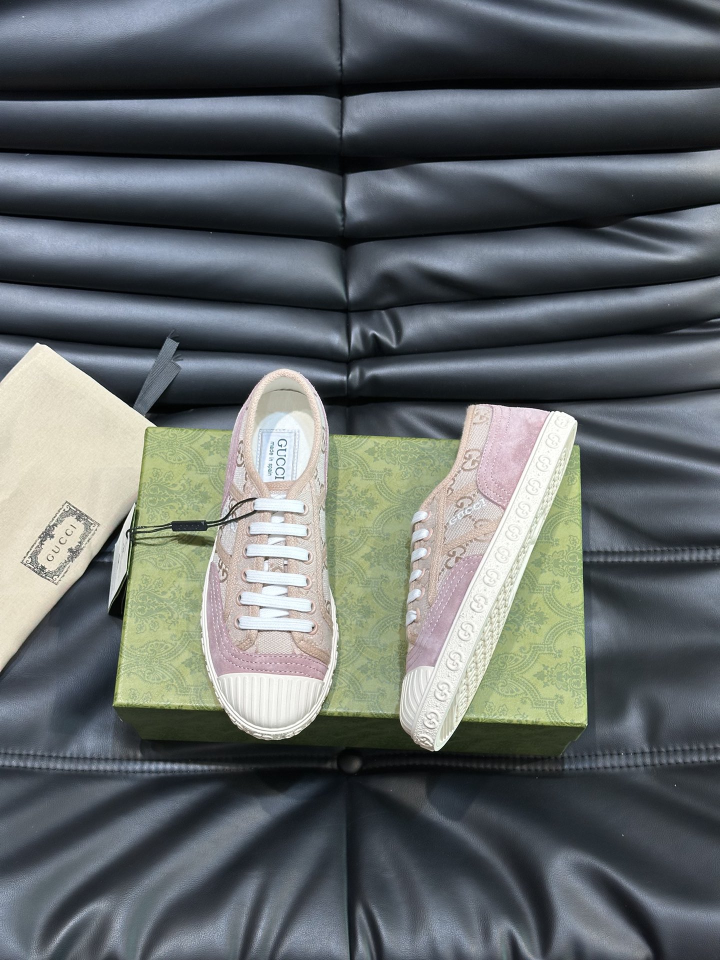 구찌 Gucci 스니커즈