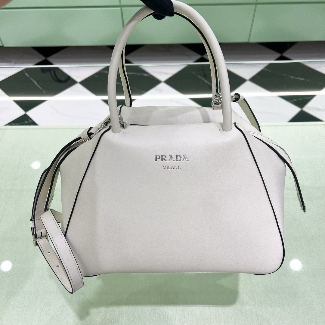 프라다 Prada 1BA366 탑 핸들백 25.5CM