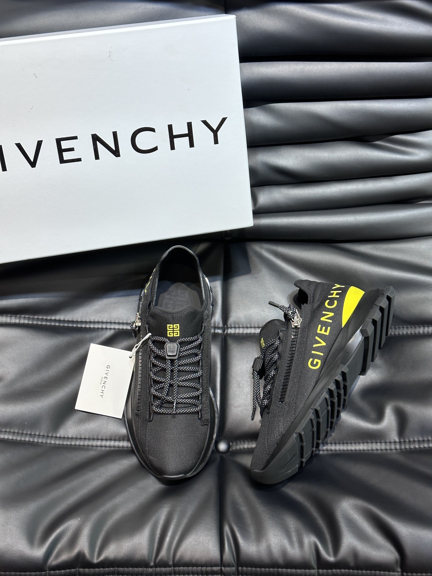 지방시 Givenchy 스니커즈