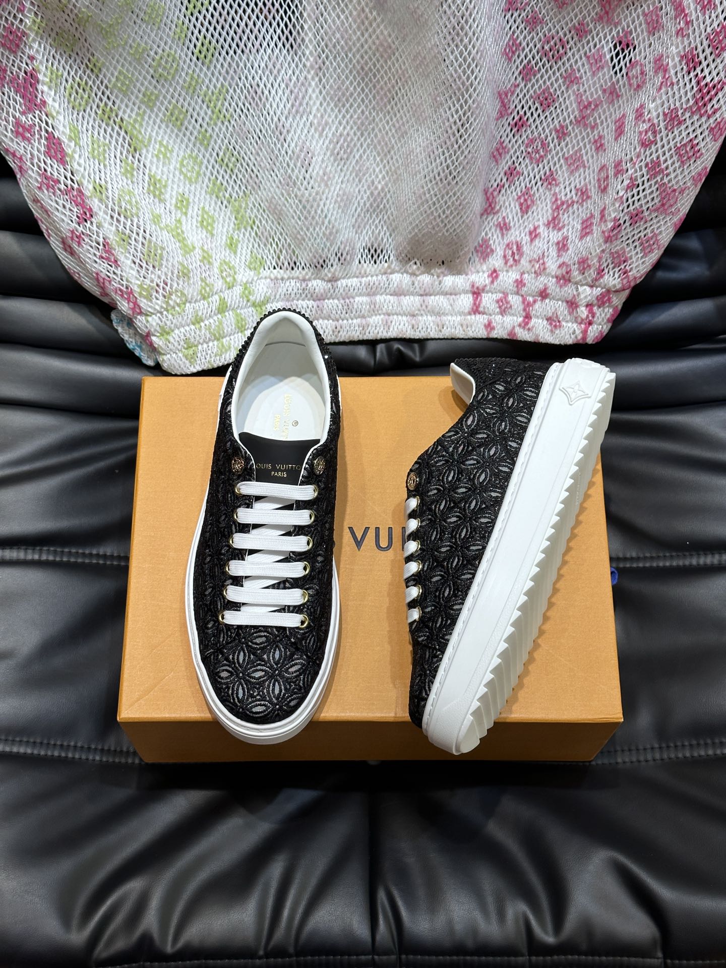루이비통 Louis Vuitton 스니커즈