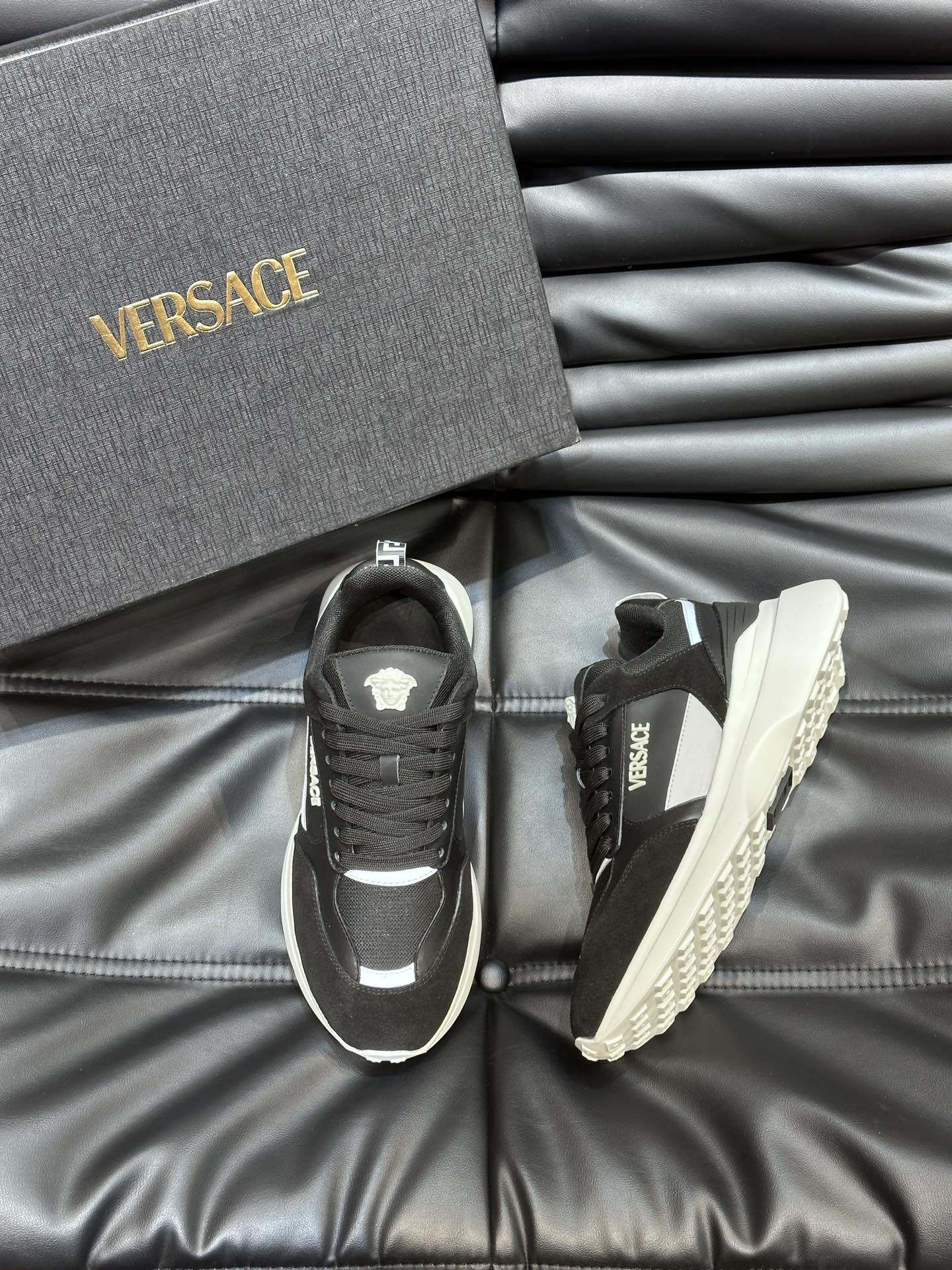 베르사체 Versace 스니커즈