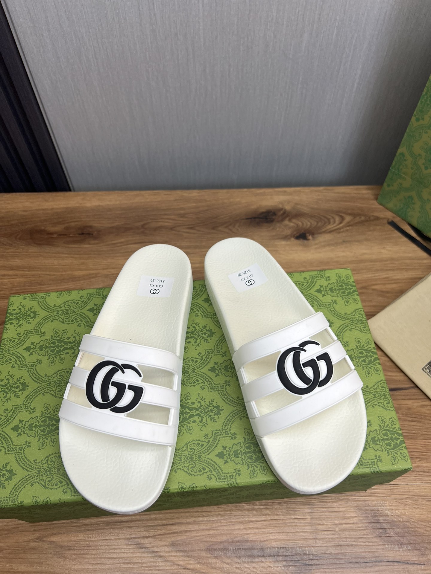 구찌 Gucci 슬리퍼