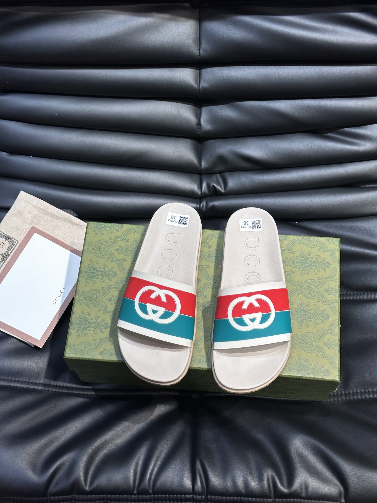 구찌 Gucci 슬리퍼