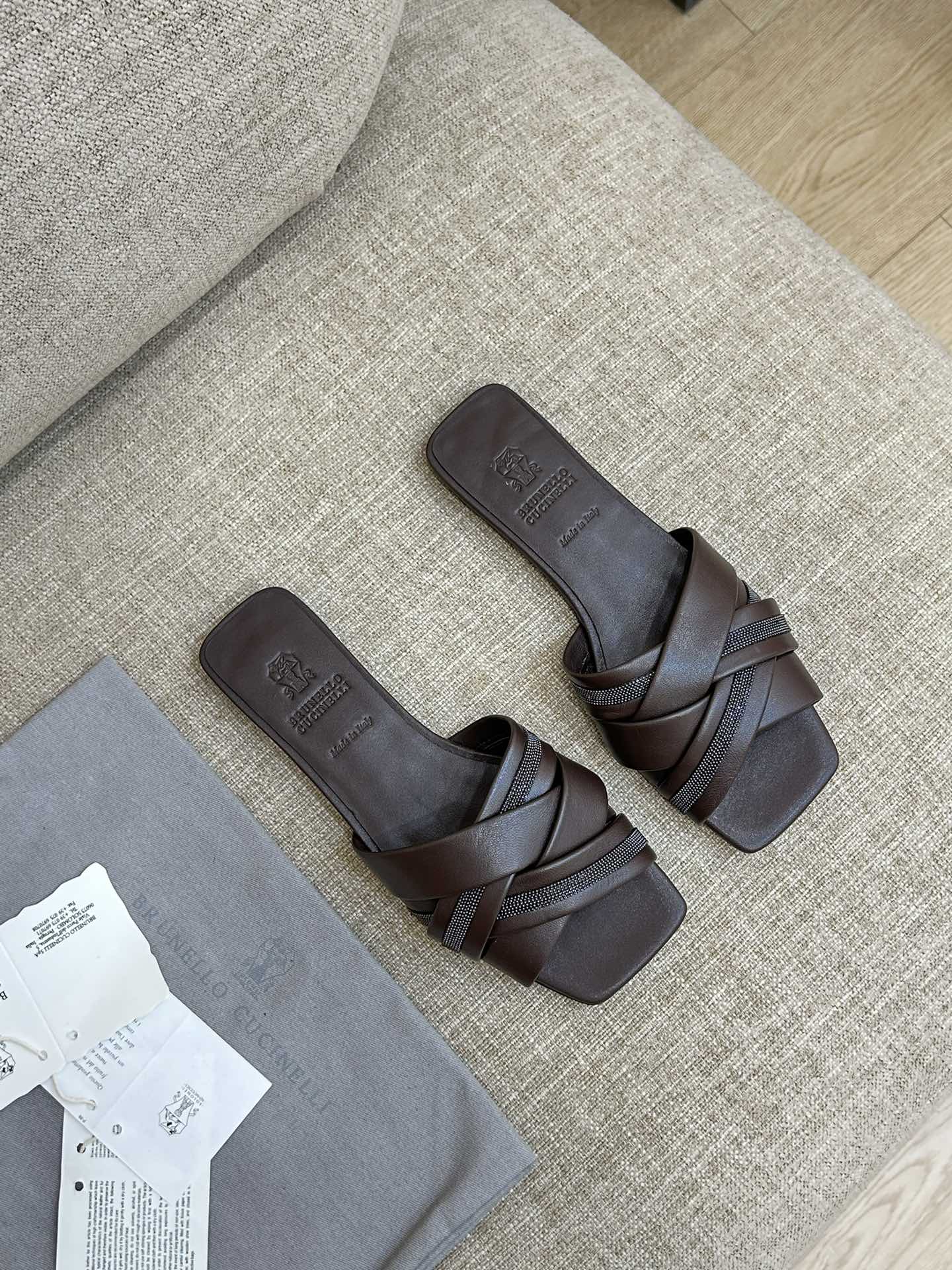 브루넬로 쿠치넬리 Brunello Cucineli 슬리퍼