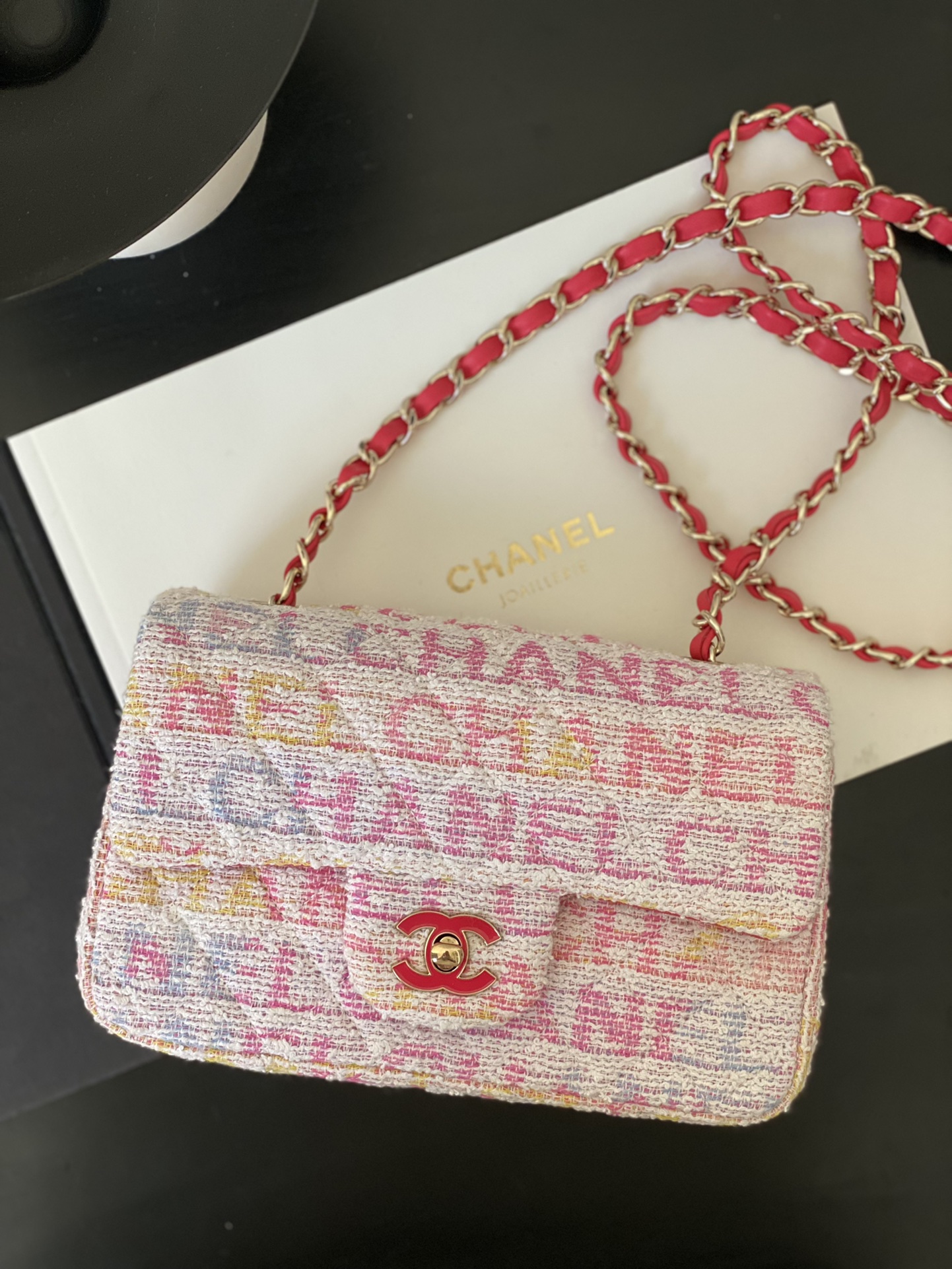 샤넬 CHANEL AS69903 CF 20CM