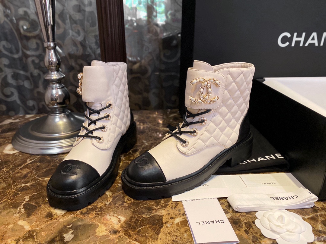 샤넬 CHANEL 마틴 부츠