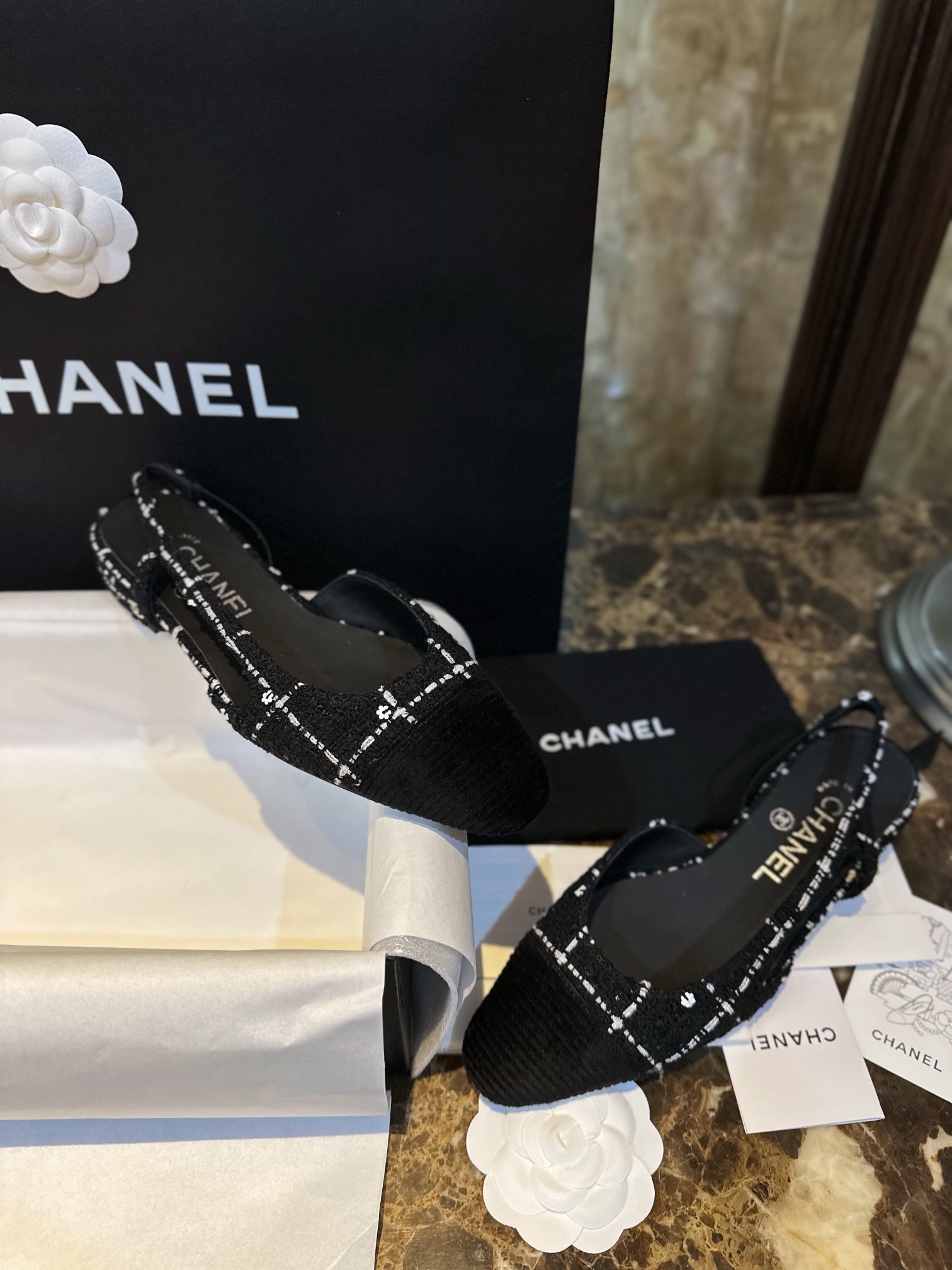 샤넬 CHANEL 샌들