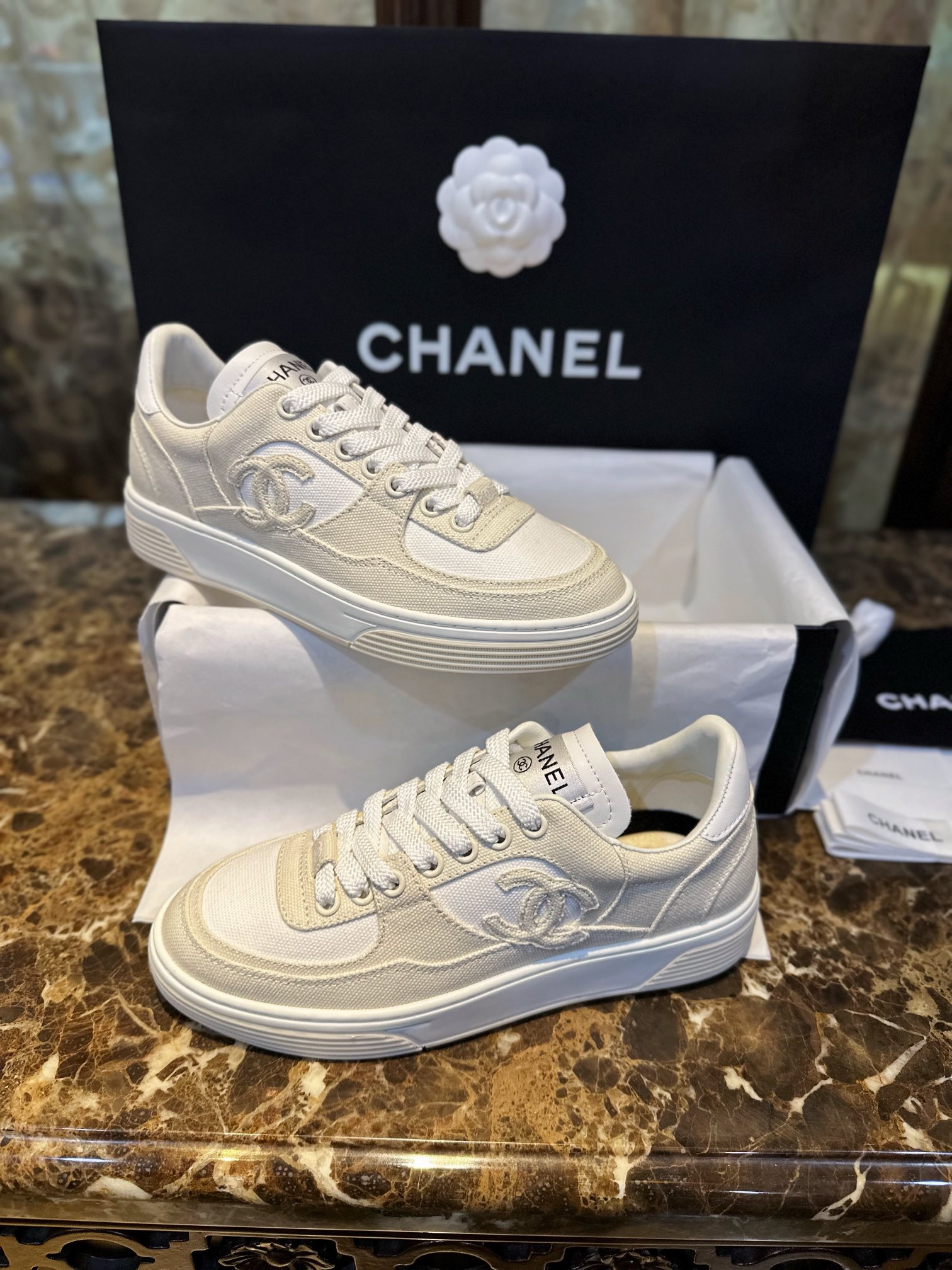 샤넬 CHANEL 운동화