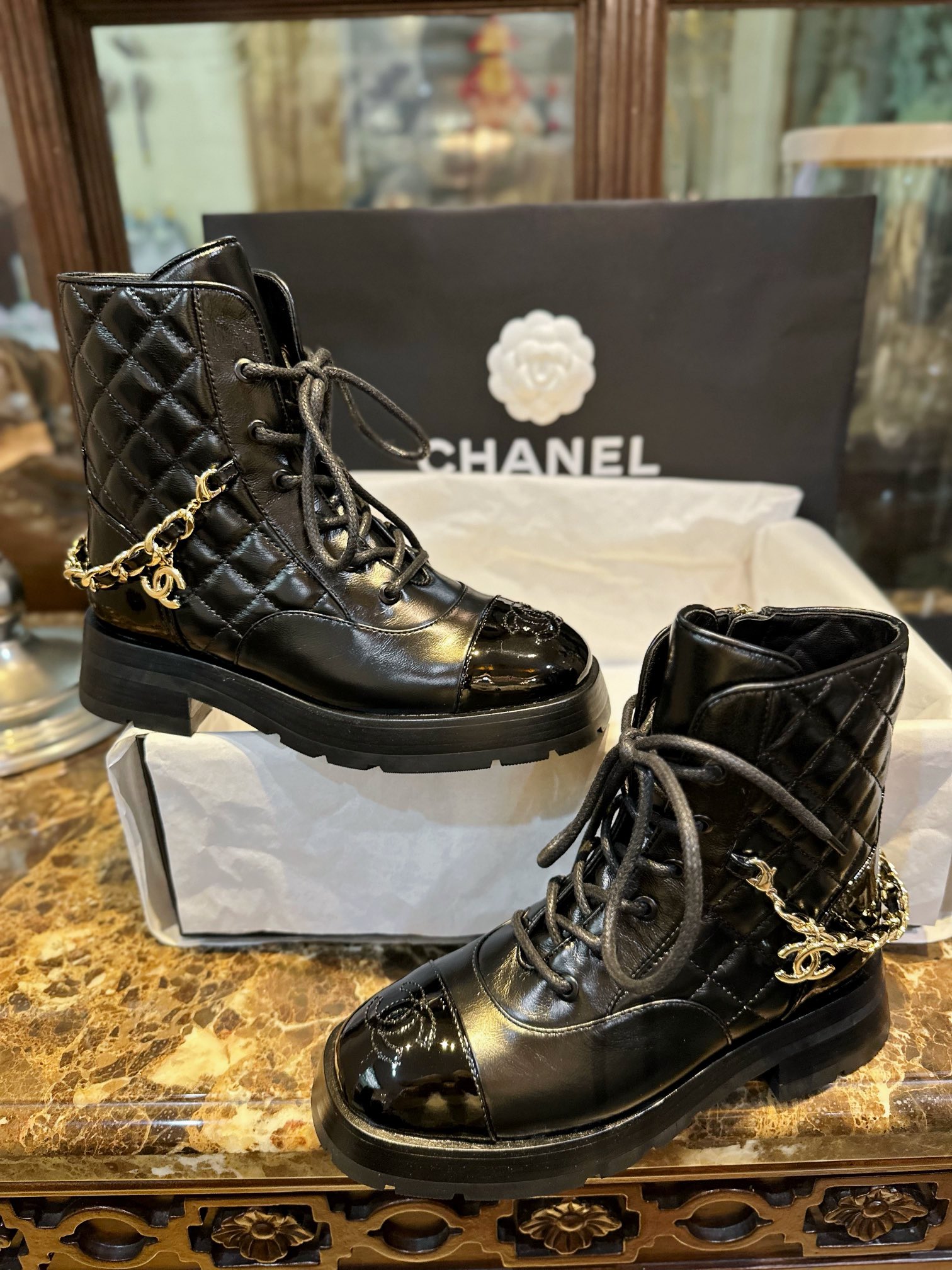 샤넬 CHANEL 마틴 부츠