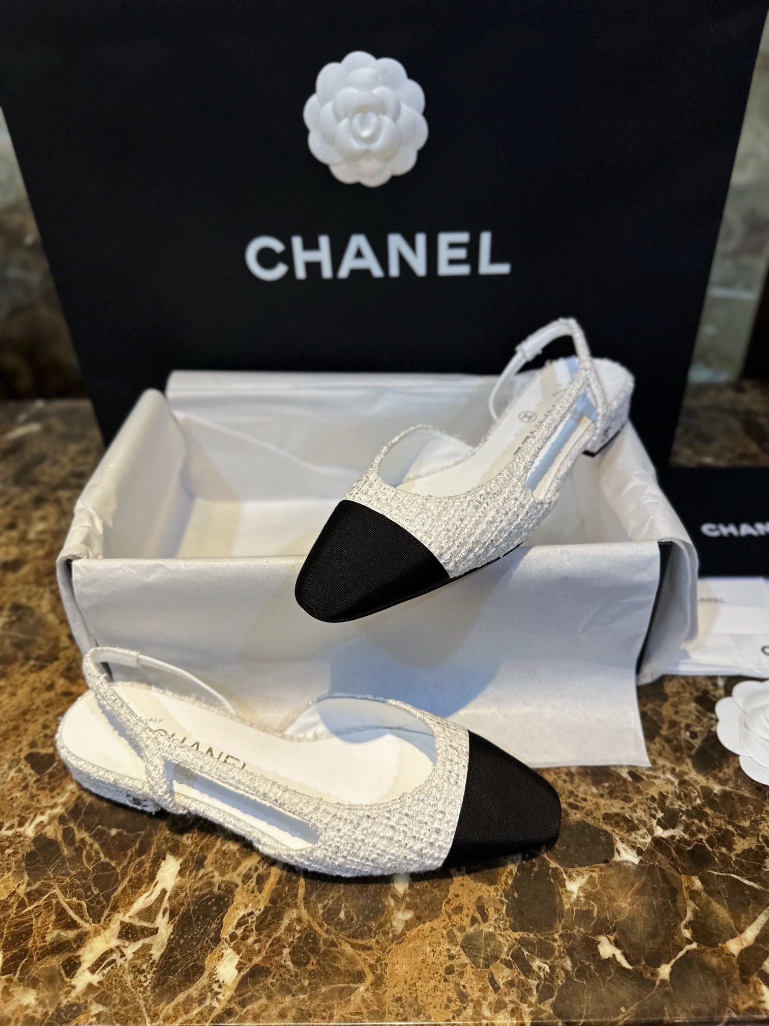 샤넬 CHANEL 샌들