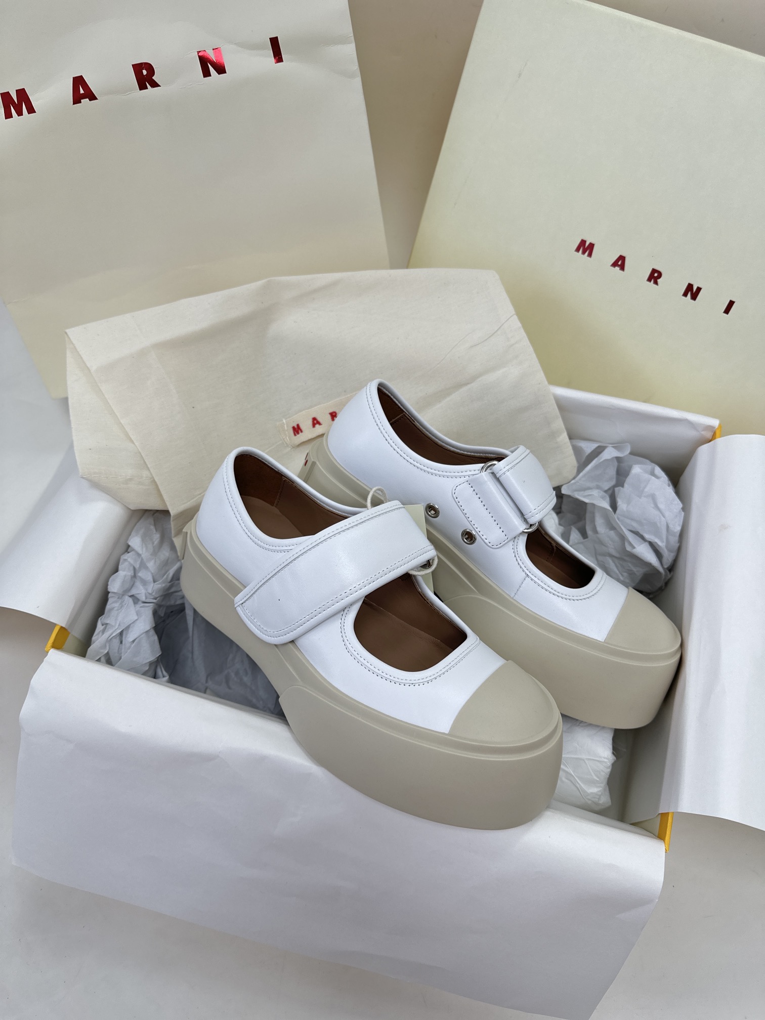 마르니 Marni 슬리퍼