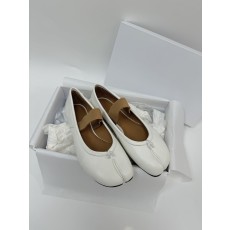 발렌시아가   Maison Margiela 아나토믹 발레리나