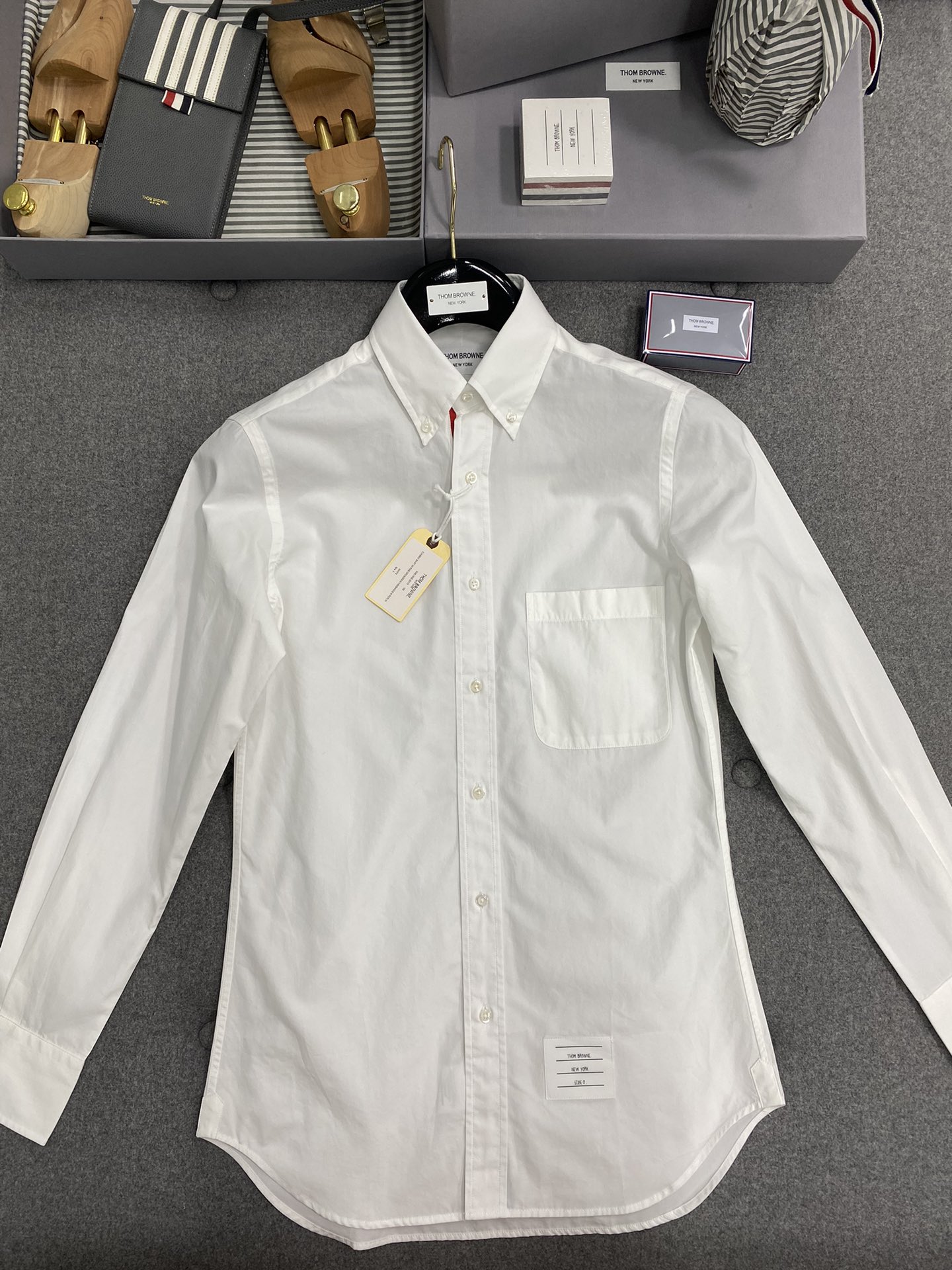 톰브라운 Thom Browne 반팔 셔츠