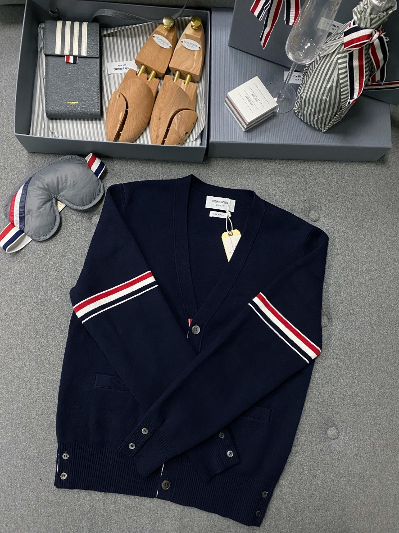 톰브라운 Thom Browne 가디건
