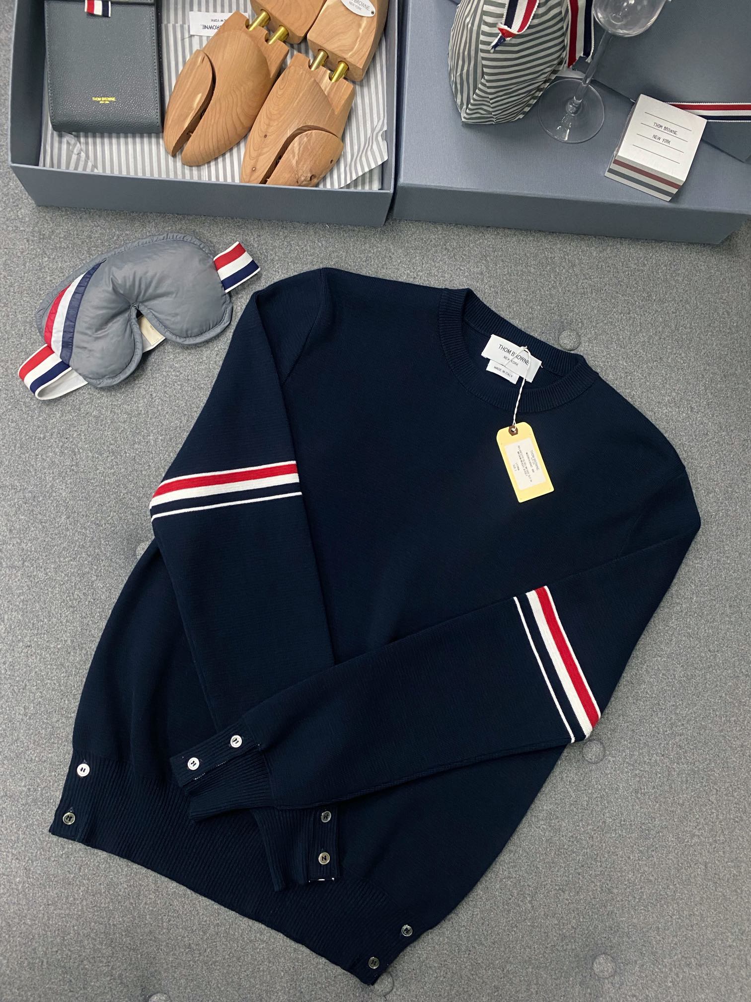 톰브라운 Thom Browne 스웨터