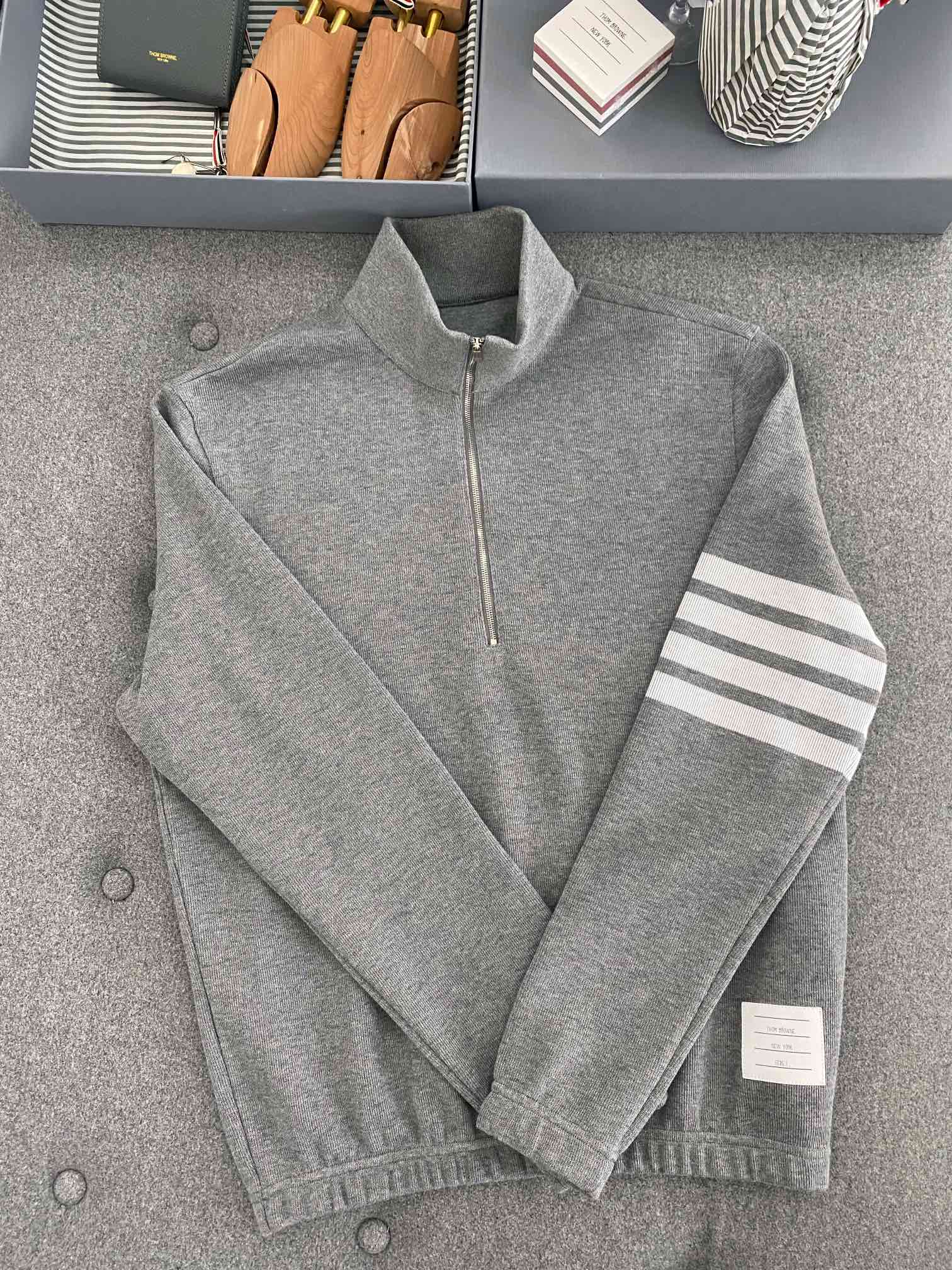 톰브라운 Thom Browne 재킷